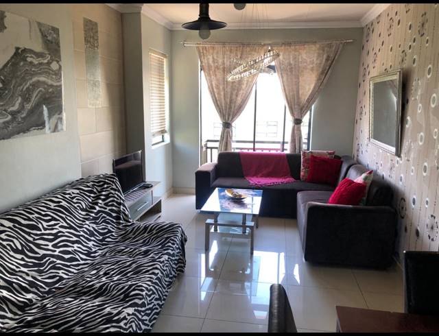 2 BEDROOM APARTMENT FOR SALE IN UMHLANGA RIDGE
